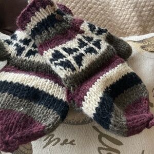 Wool Gloves Mittens Fleece Lining Convertible Handmade in Nepal Unisex